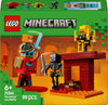 LEGO Minecraft 21266 De lavastrijd in de Nether